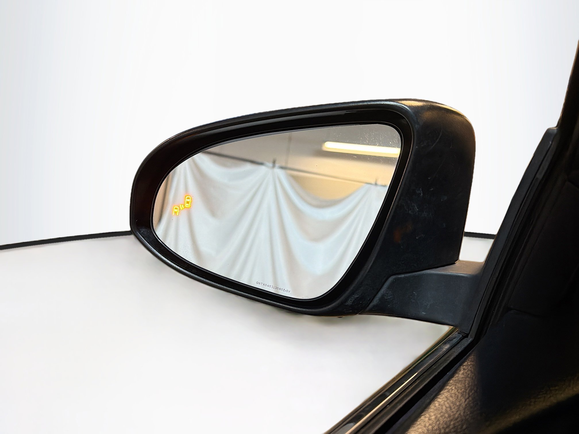 Used 2013 Toyota Camry XLE w/ Leather Pkg image 16