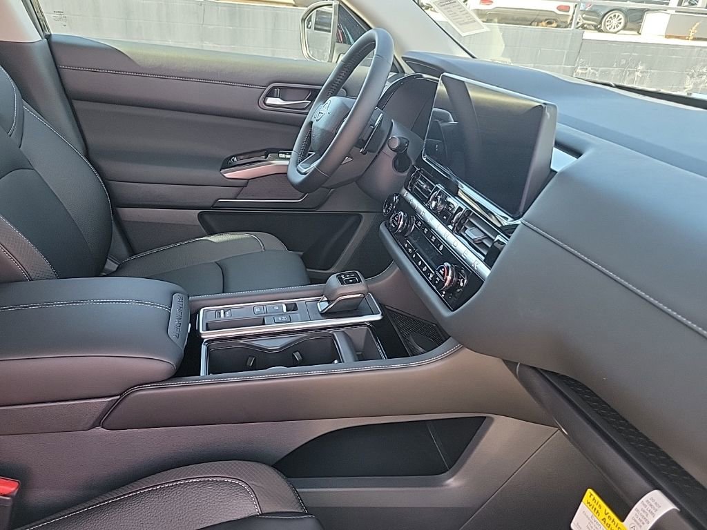 New 2026 Nissan Pathfinder SL FWD image 45
