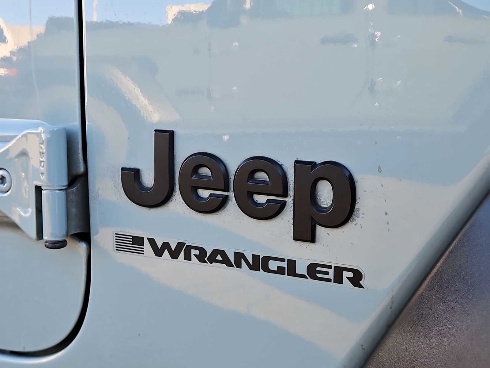 Used 2023 Jeep Wrangler Sport S image 12