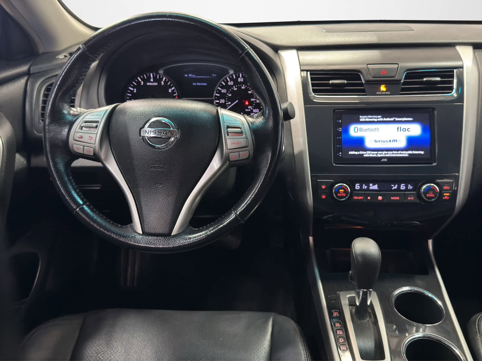 Used 2013 Nissan Altima 2.5 SV image 16