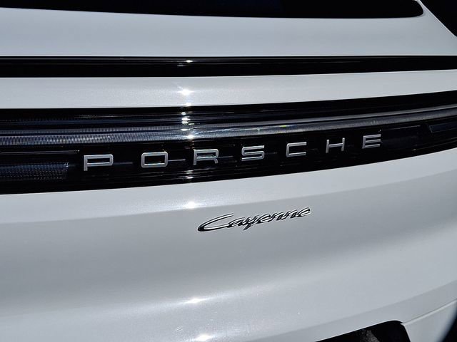 New 2025 Porsche Cayenne Coupe image 22