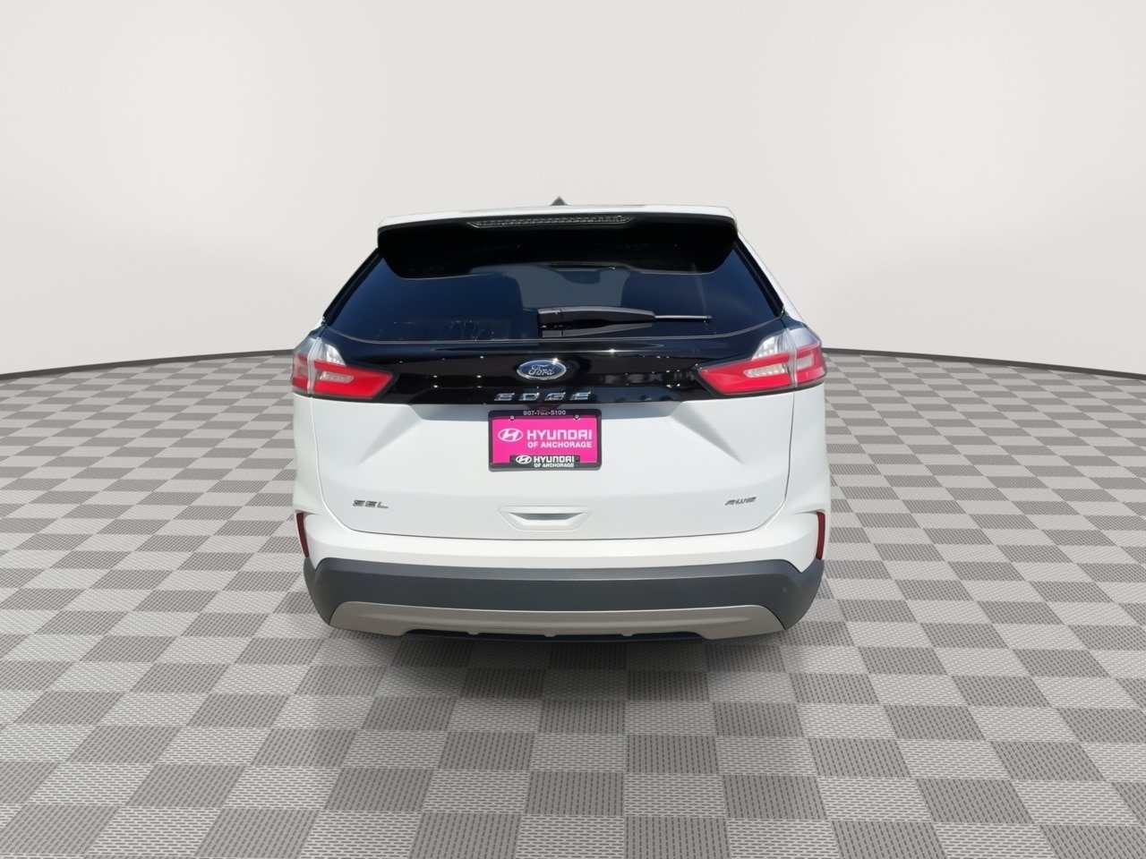 Used 2024 Ford Edge SEL AWD/4WD image 7