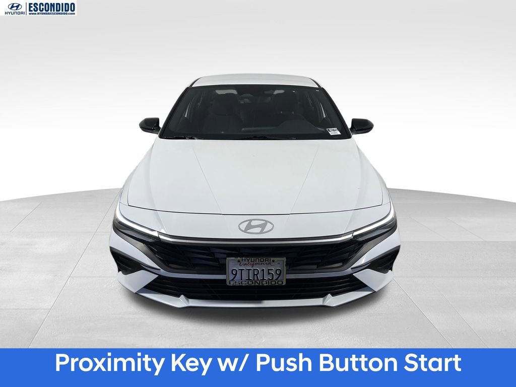 Certified 2025 Hyundai Elantra Sport image 8