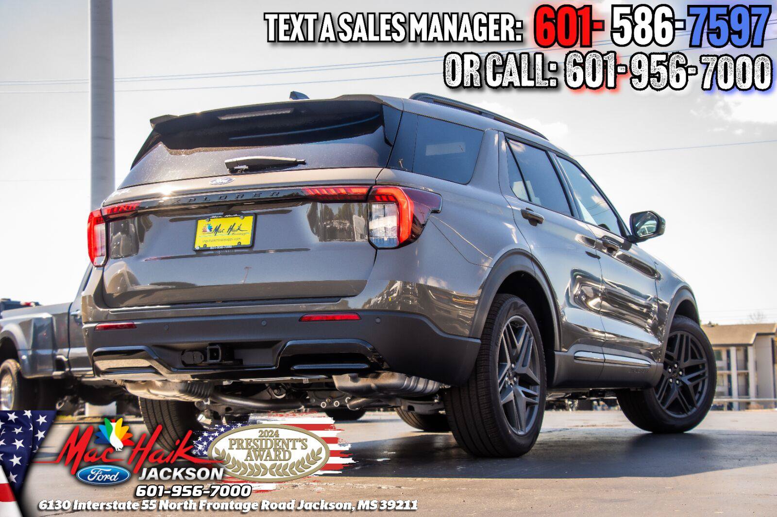 Used 2027 Ford Explorer ST-Line w/ Premium Package AWD/4WD image 4