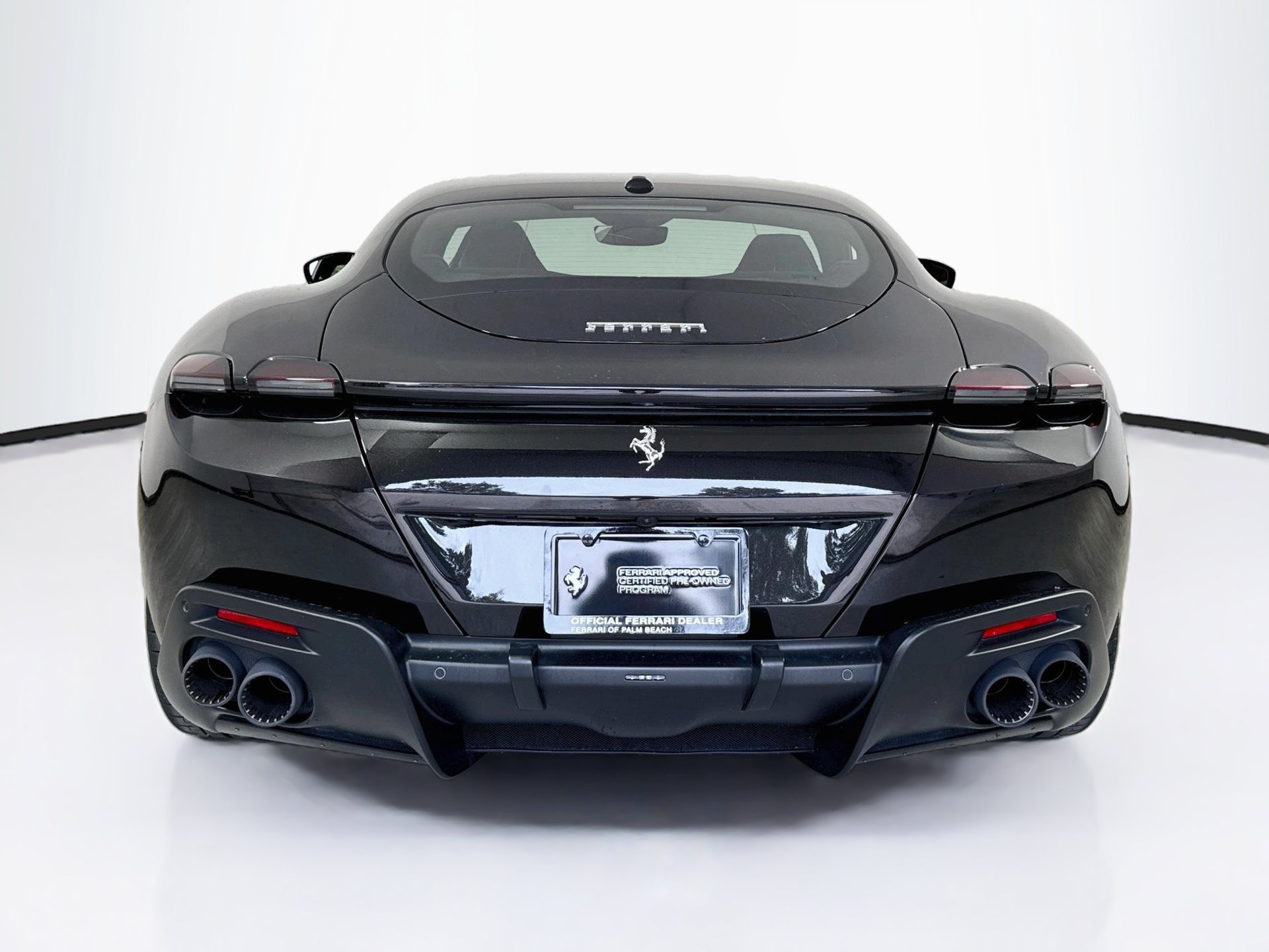 Certified 2022 Ferrari Roma RWD image 6