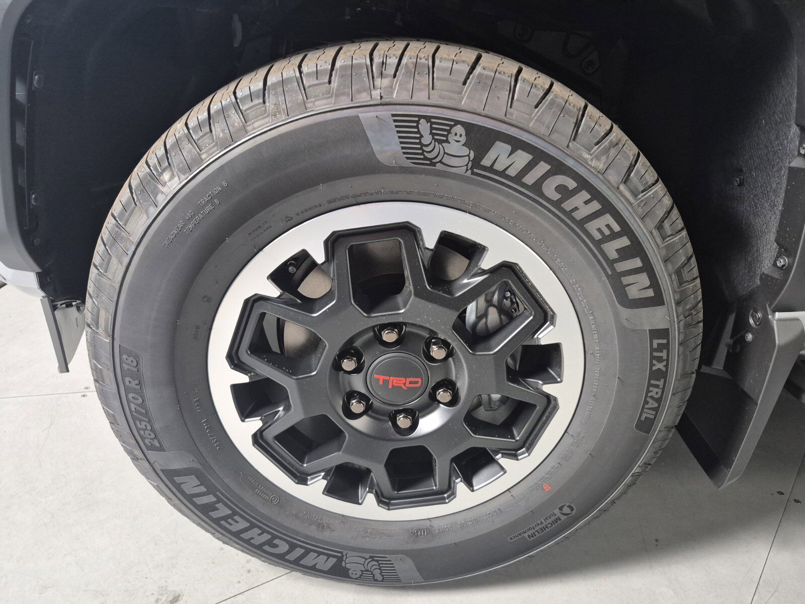 New 2026 Toyota 4Runner Limited AWD/4WD image 10