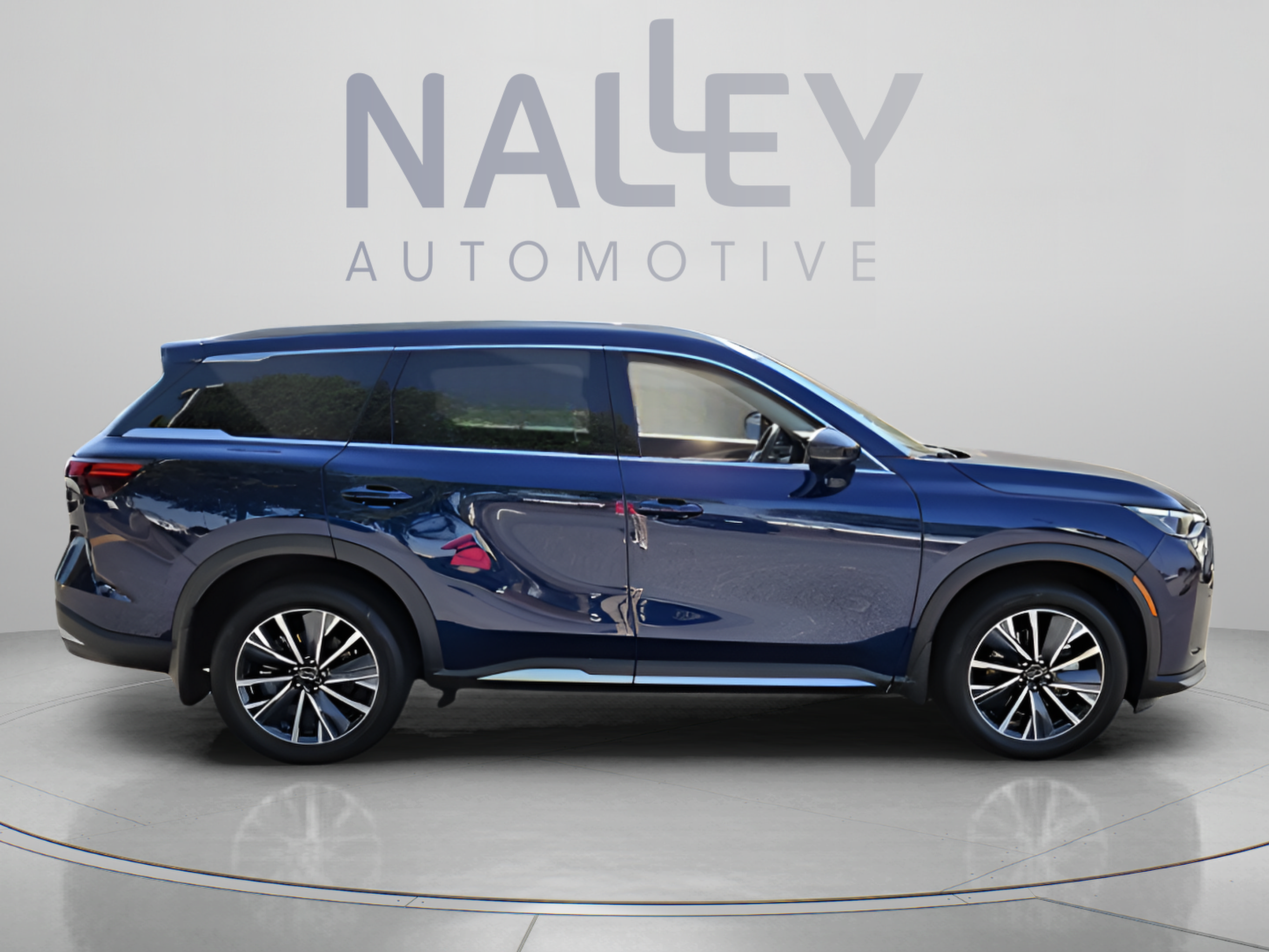 Used 2026 INFINITI QX60 Luxe w/ Cargo Package AWD/4WD image 6