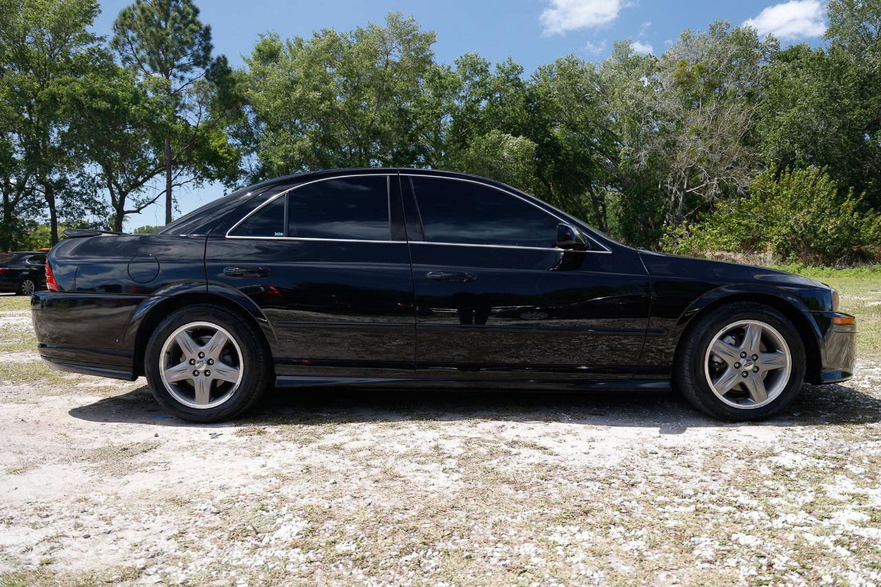 Used 2002 Lincoln LS image 13