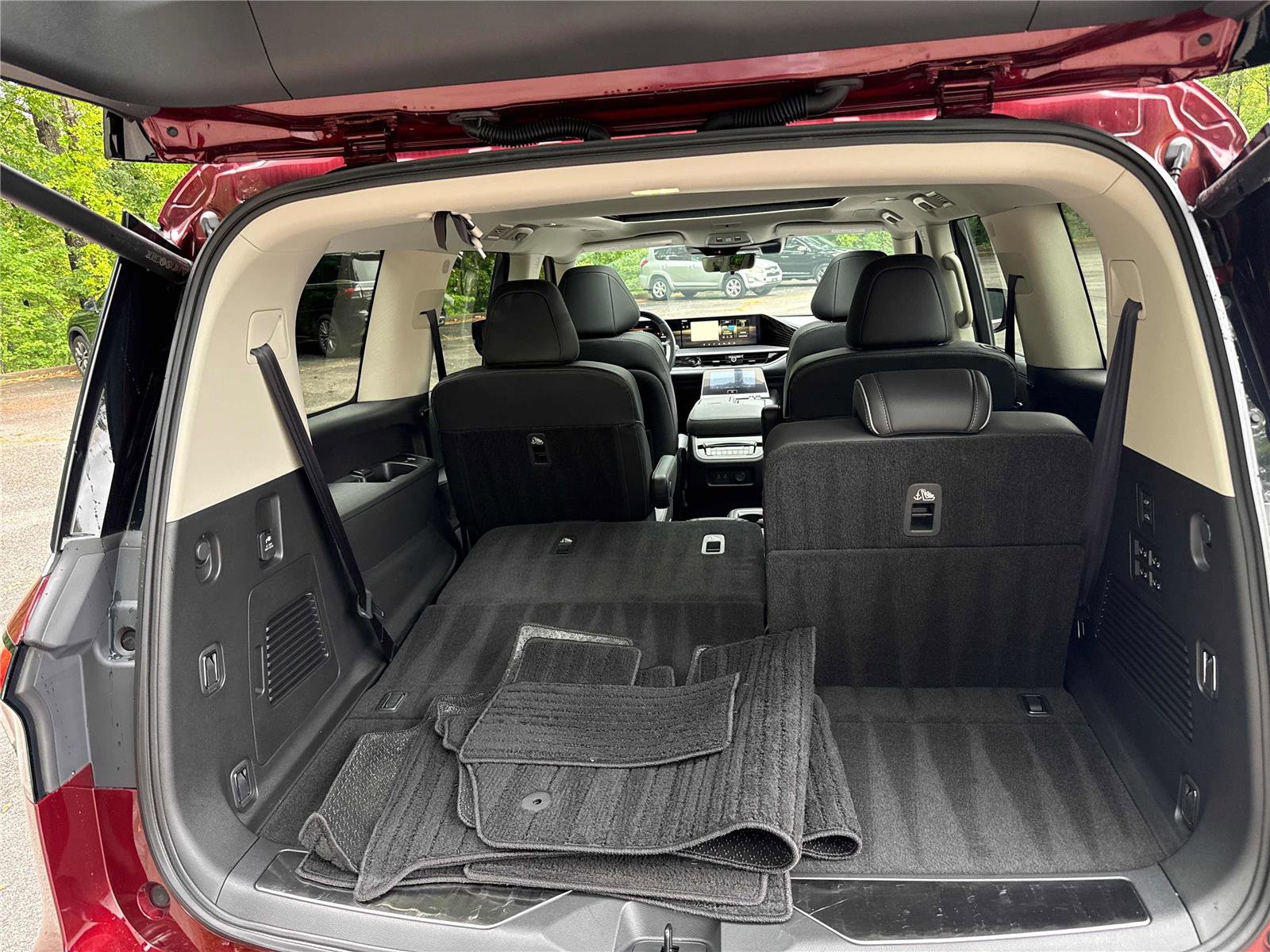 Certified 2025 INFINITI QX80 Sensory AWD/4WD image 32