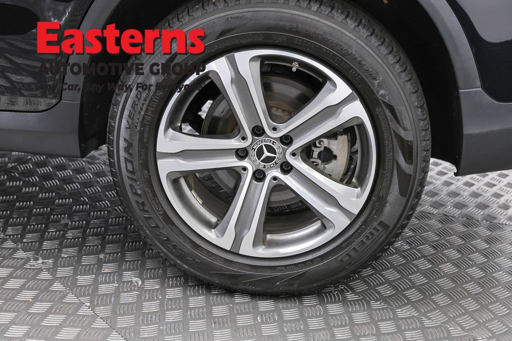 Used 2018 Mercedes-Benz GLC 300 4MATIC image 34