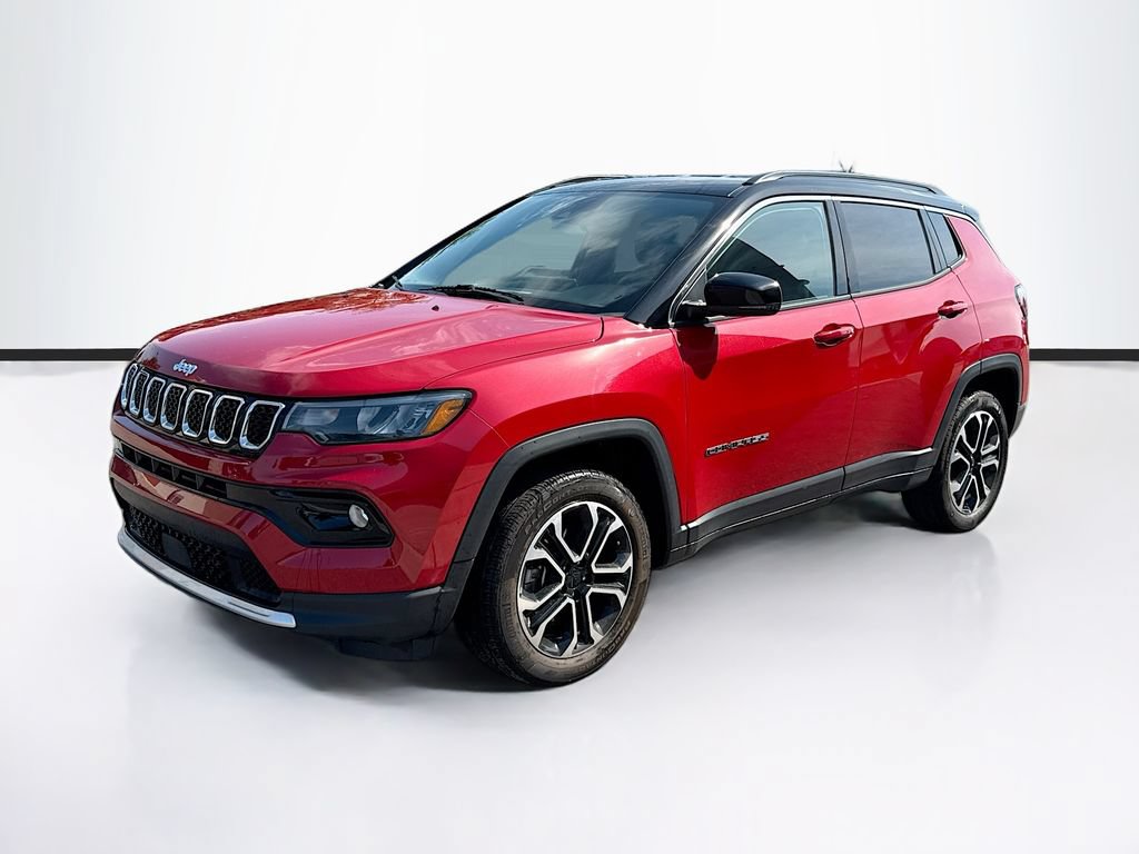 Used 2023 Jeep Compass Limited AWD/4WD image 1