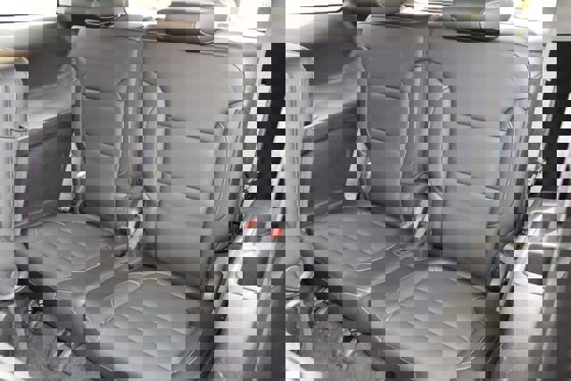 Used 2019 GMC Acadia SLT image 7