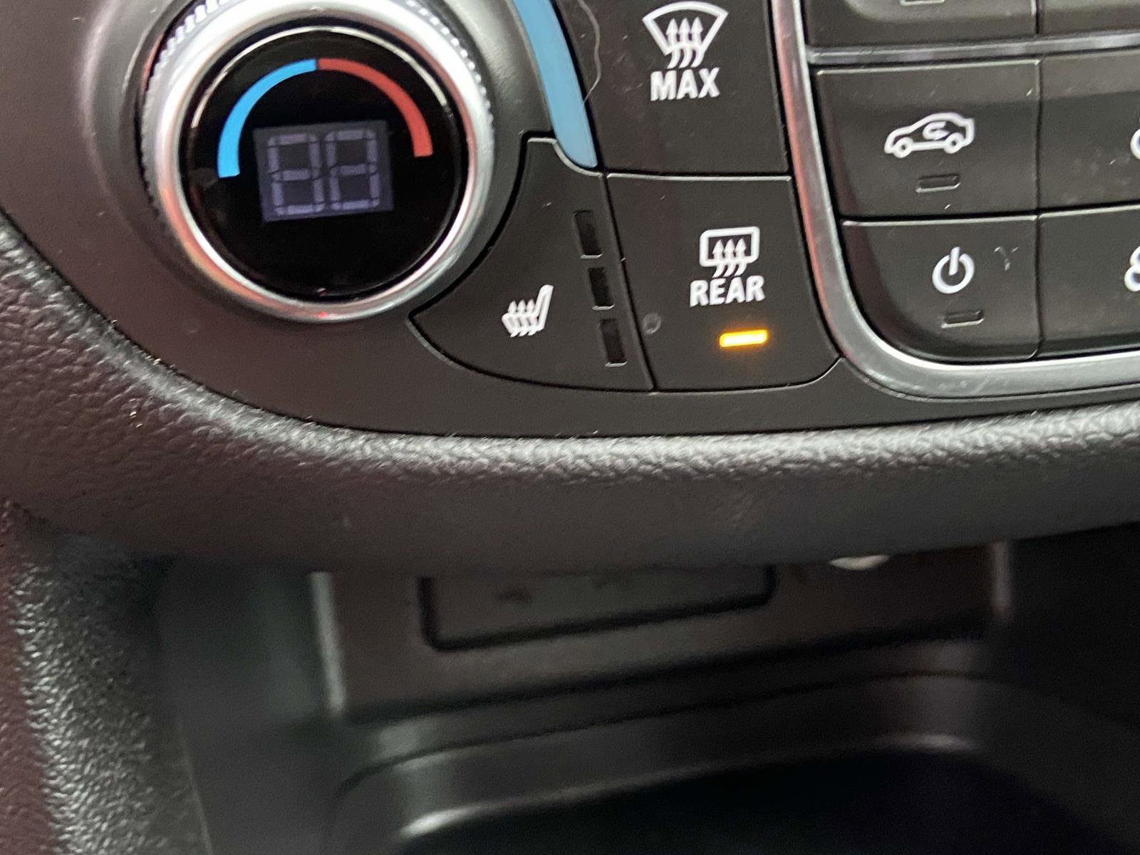 Certified 2024 Chevrolet Equinox LT image 14