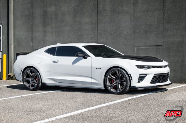 Used 2018 Chevrolet Camaro SS image 55