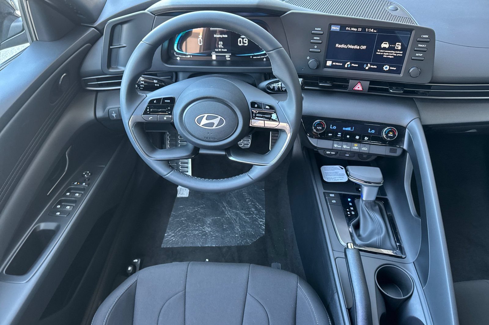 New 2026 Hyundai Elantra Sport FWD image 14