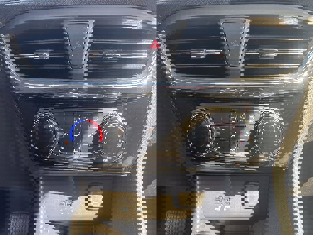 New 2026 Buick Encore GX Sport Touring w/ Studio Series image 30