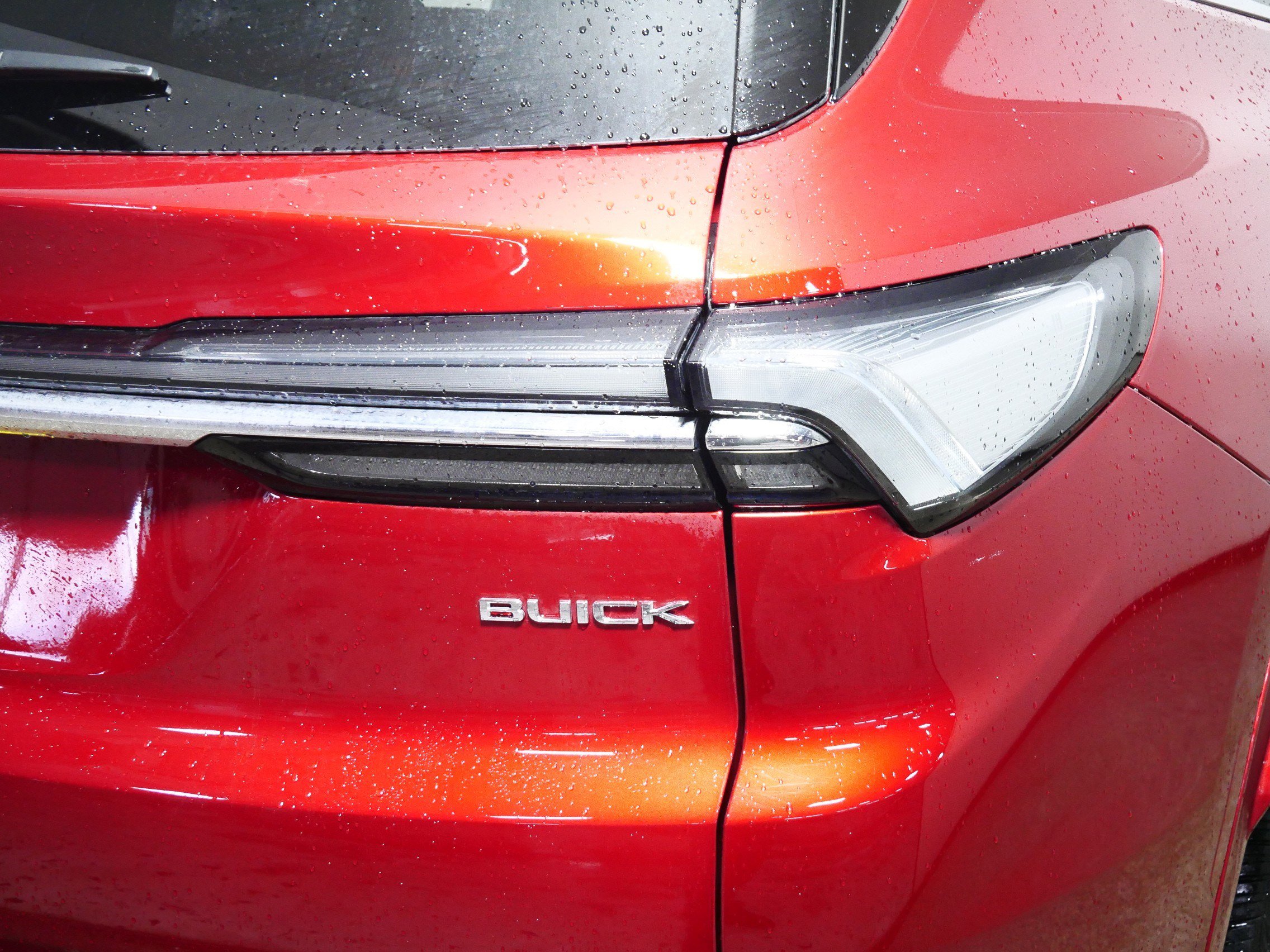 Used 2025 Buick Enclave Avenir w/ Trailering Package, 5000 lbs. image 17