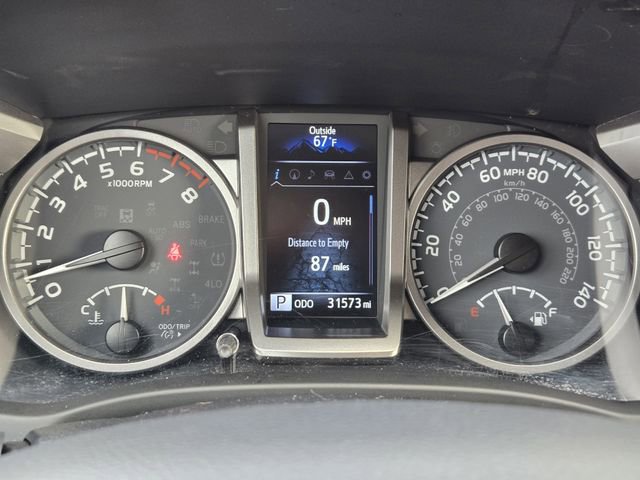 Used 2022 Toyota Tacoma Limited image 17