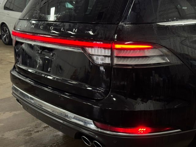 Certified 2023 Lincoln Aviator Reserve image 7
