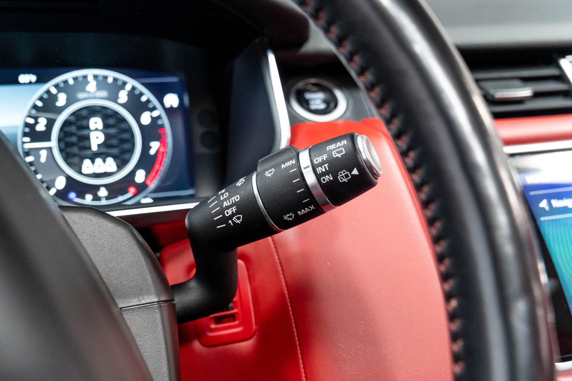 Used 2019 Land Rover Range Rover Sport SVR AWD/4WD image 68
