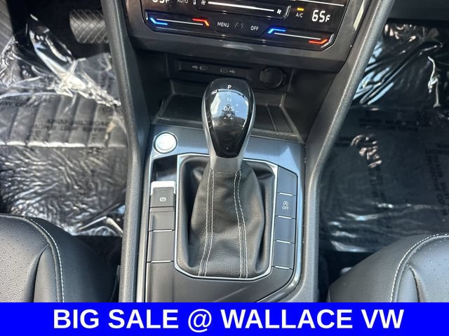 Certified 2024 Volkswagen Tiguan SE FWD image 22