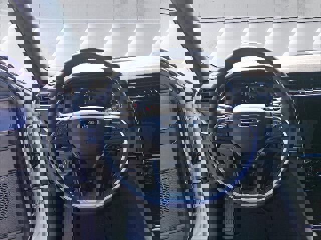 New 2025 Jeep Grand Cherokee Altitude image 30