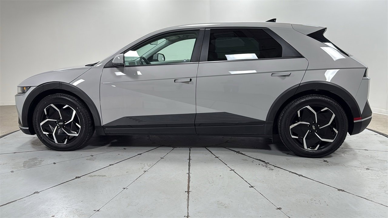 Used 2022 Hyundai Ioniq 5 SEL w/ Cargo Package image 8