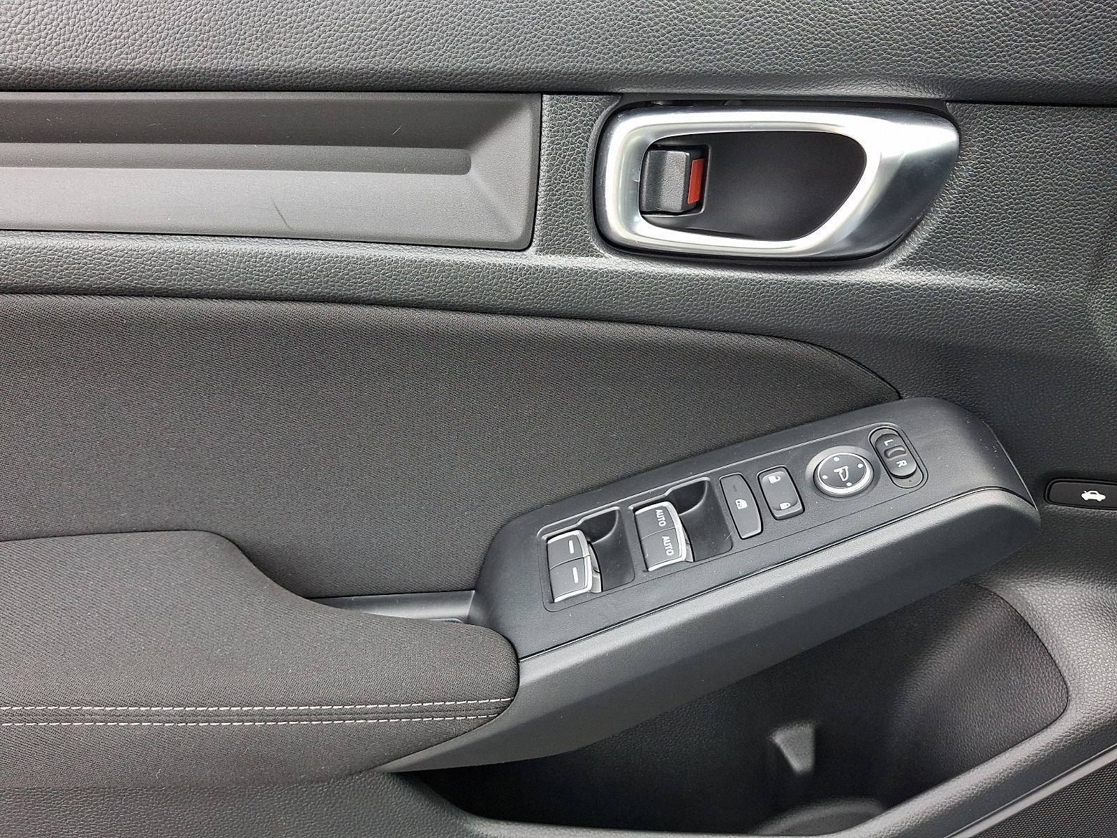 Used 2024 Honda Civic Sport image 13