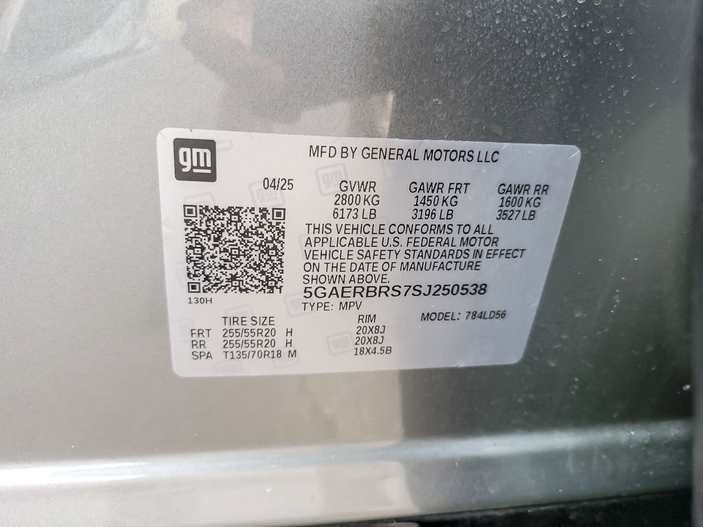 Certified 2025 Buick Enclave Sport Touring FWD image 25