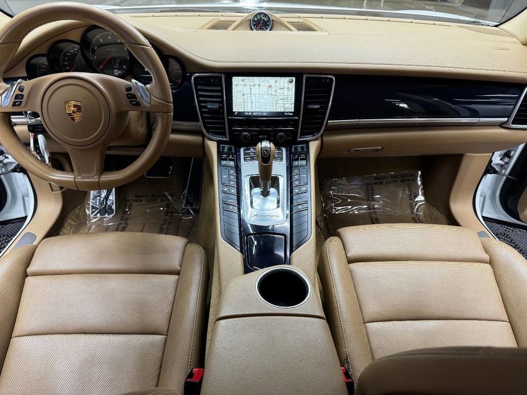 Used 2015 Porsche Panamera 4 AWD/4WD image 40