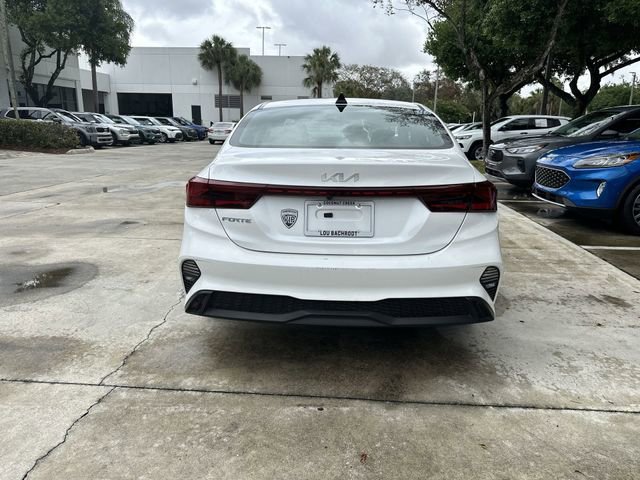 Used 2024 Kia Forte LXS FWD image 33