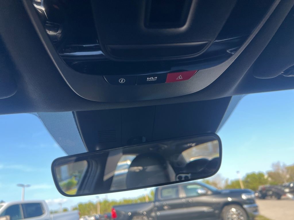 Used 2024 Kia K5 GT image 45