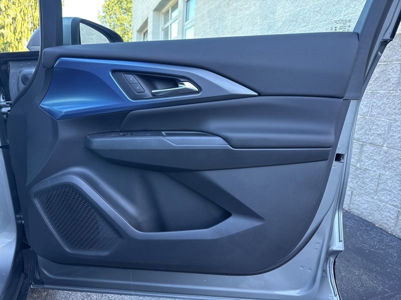 New 2026 Chevrolet Equinox EV LT w/ Convenience Package II image 44