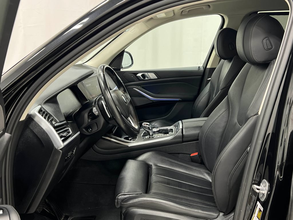 Used 2020 BMW X7 xDrive40i w/ Premium Package AWD/4WD image 14