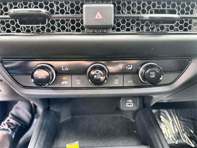 Used 2023 Honda HR-V LX image 18