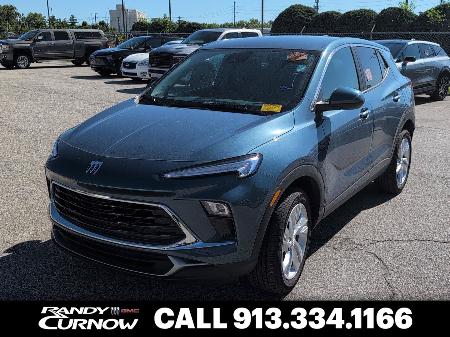 Used 2025 Buick Encore GX Preferred w/ Comfort Package AWD/4WD image 1