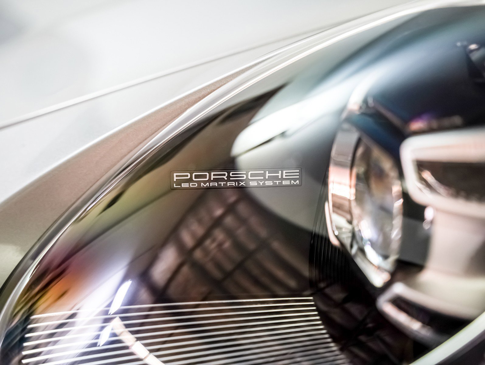 Used 2021 Porsche 911 Turbo S image 28