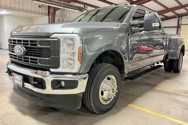 Used 2025 Ford F350 XL w/ XL Chrome Package image 6