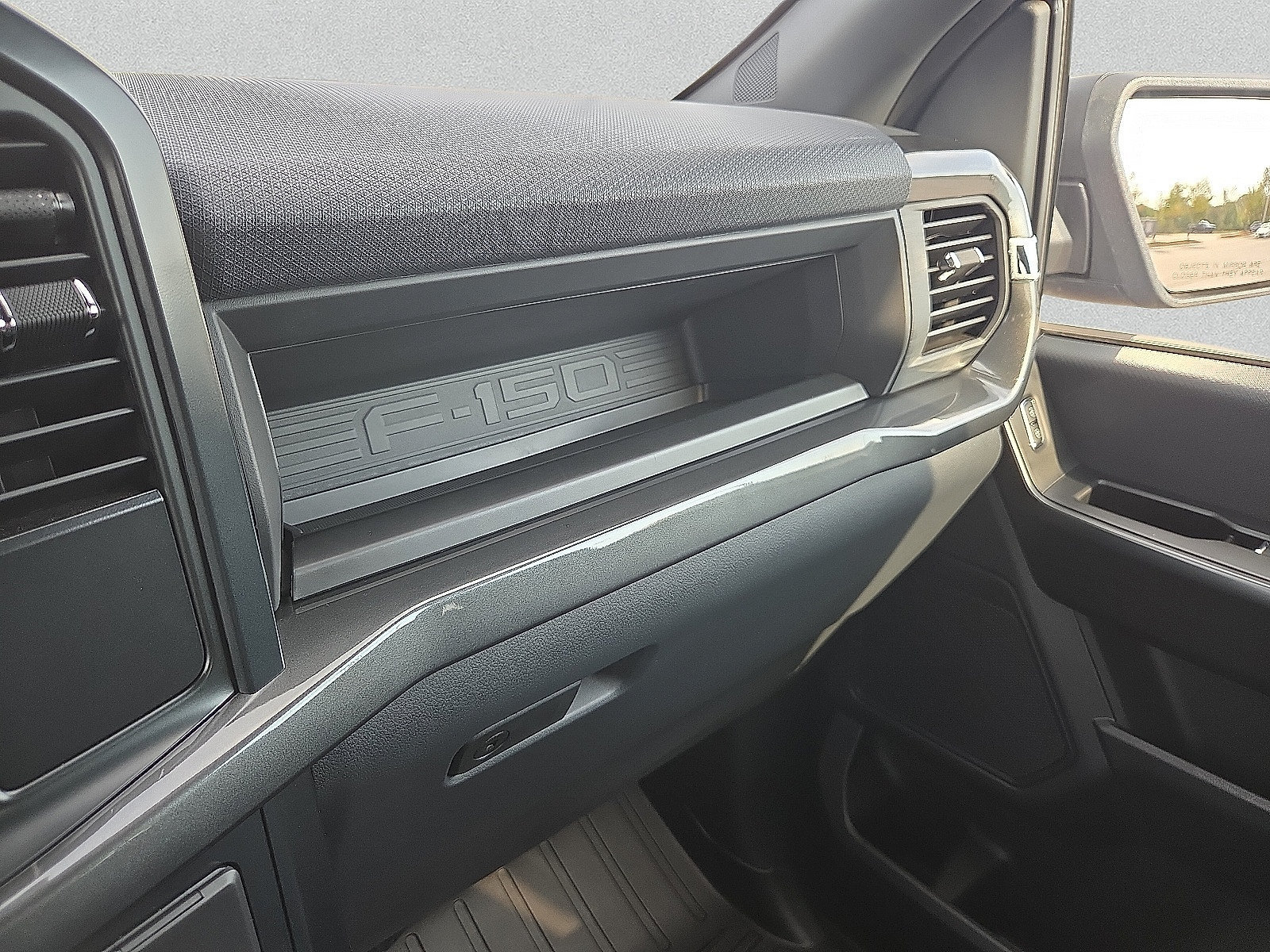 Used 2024 Ford F150 STX AWD/4WD image 22