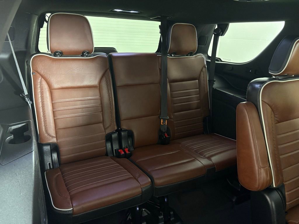 Used 2023 GMC Yukon Denali Ultimate image 48