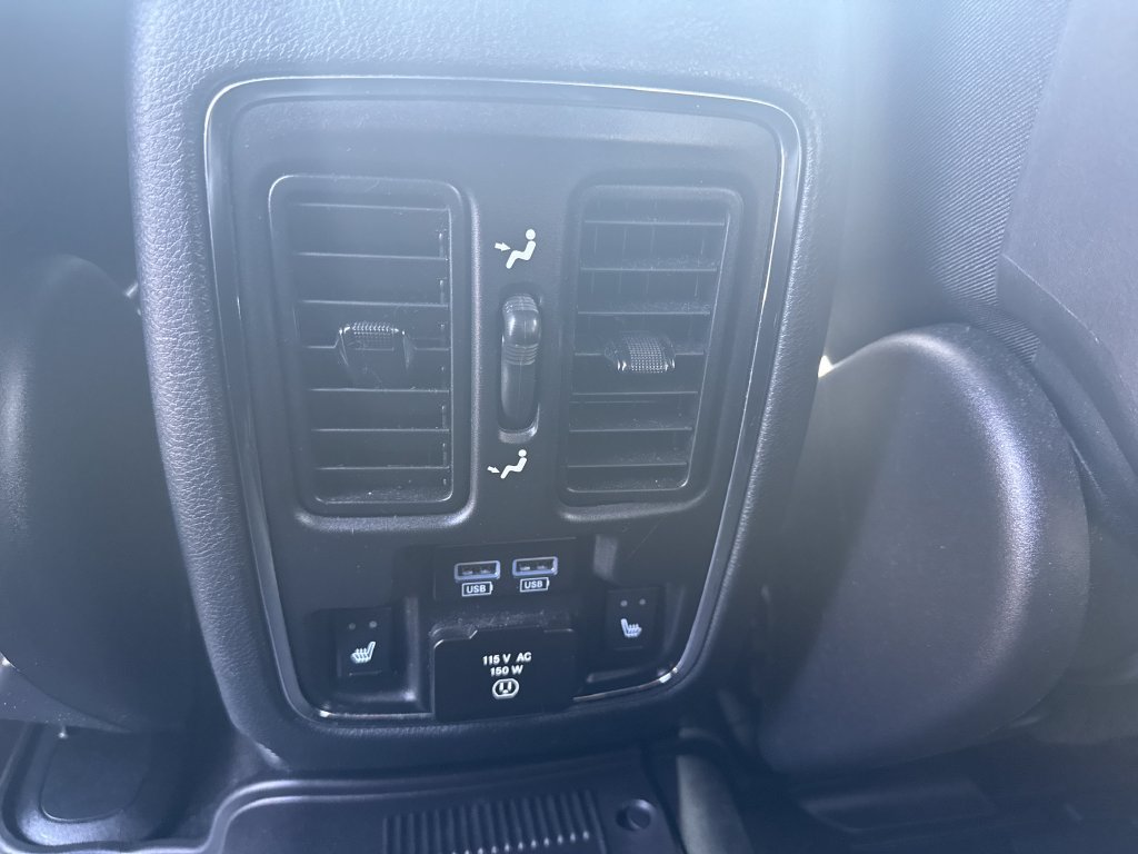 Used 2019 Jeep Grand Cherokee Limited w/ Luxury Group II AWD/4WD image 23