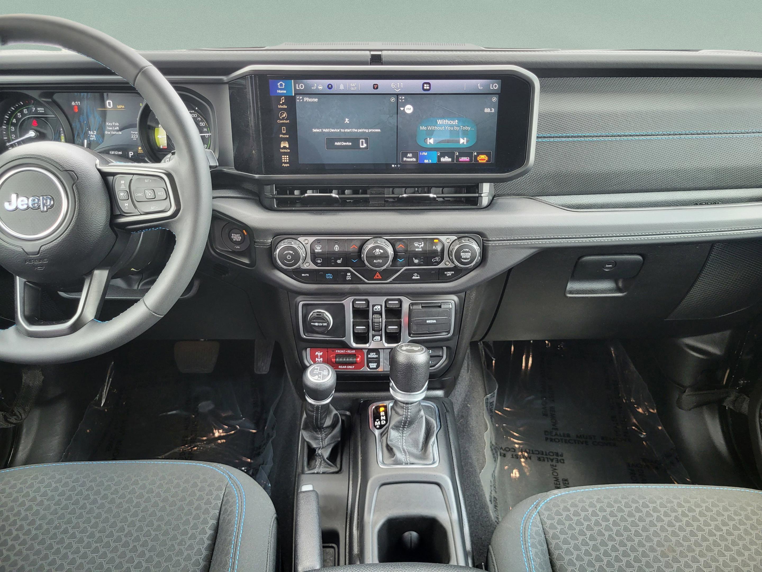 Used 2025 Jeep Wrangler Unlimited Rubicon 4xe w/ Convenience Group image 35