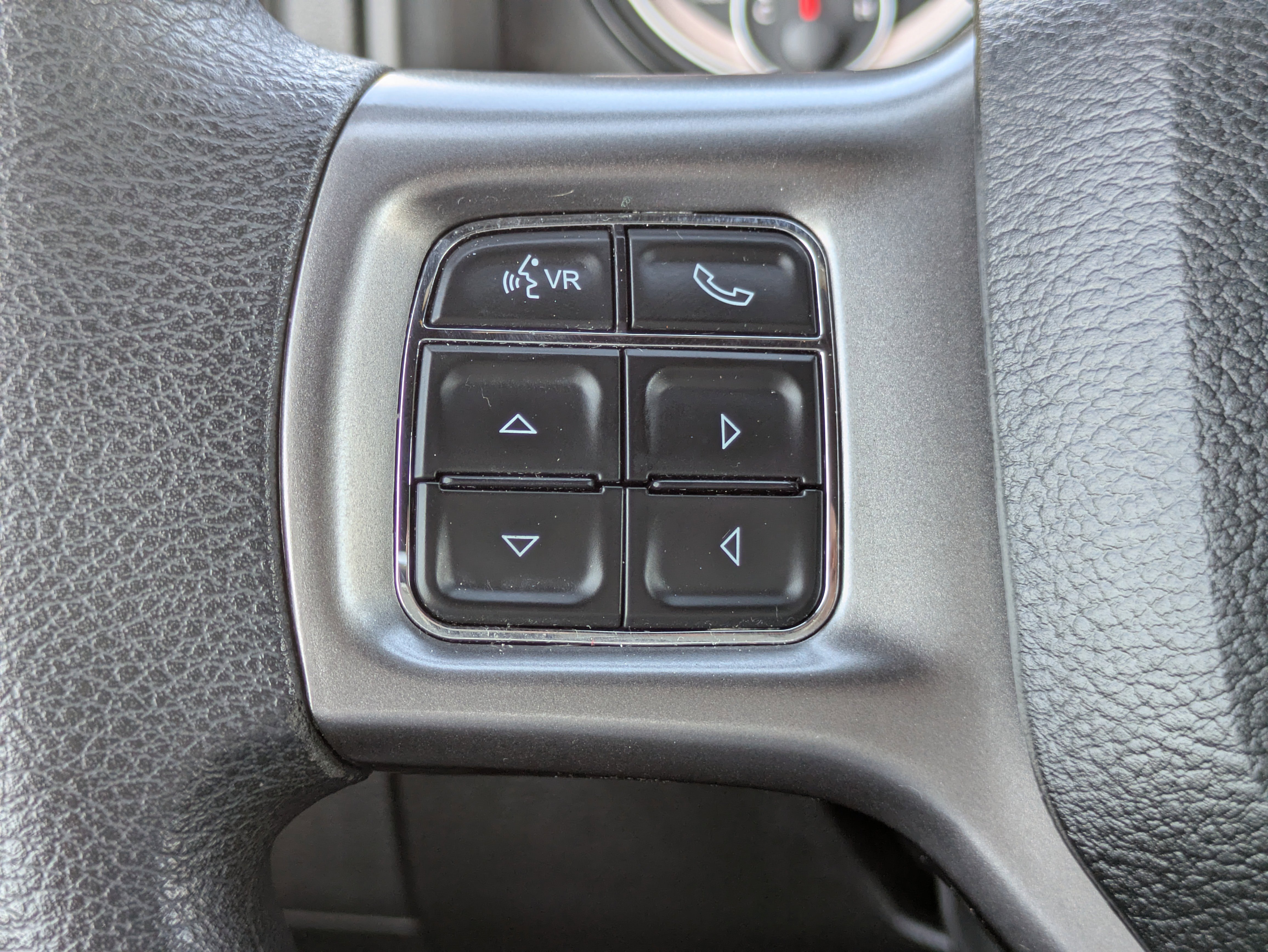 Used 2023 RAM 1500 Classic Warlock image 15