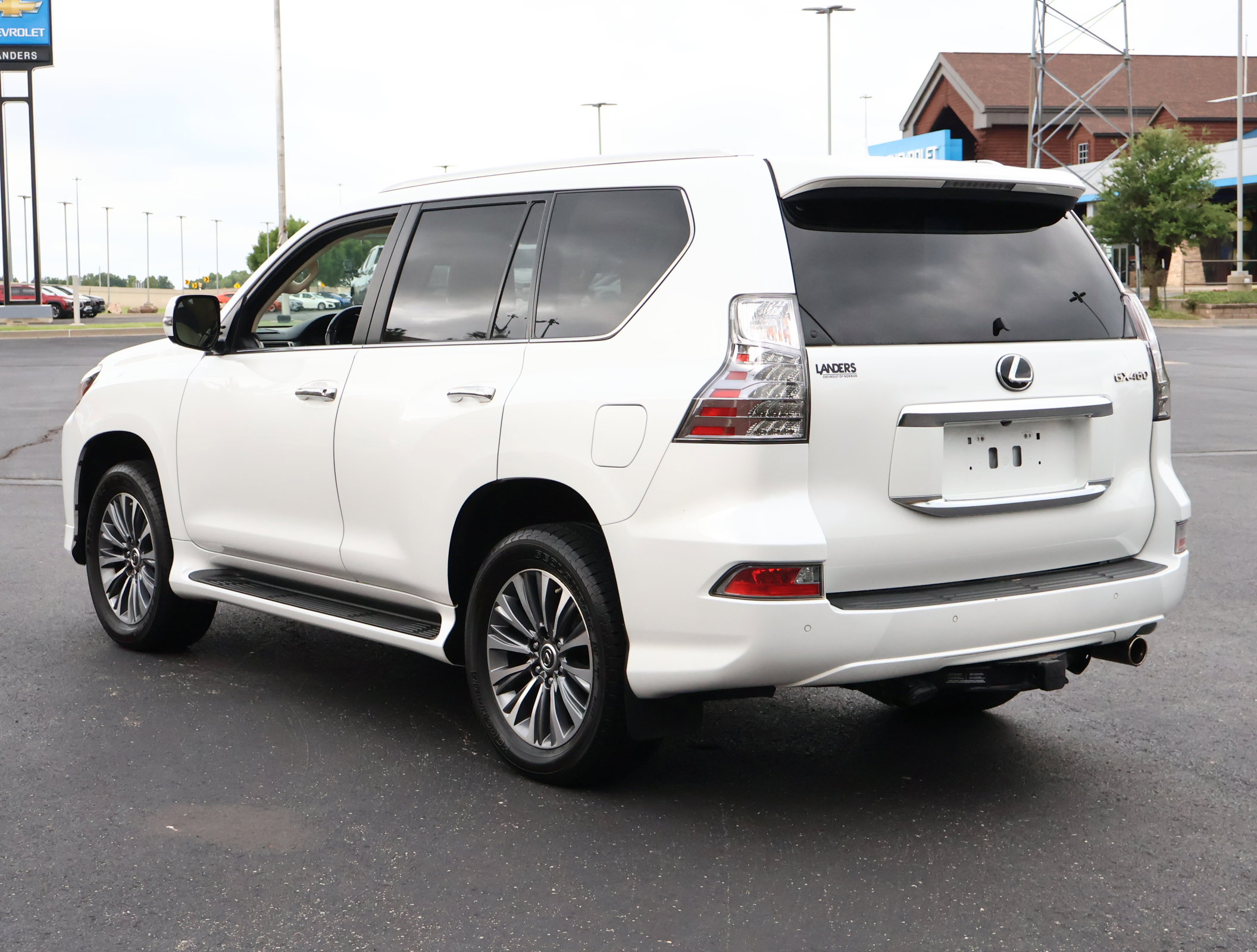 Used 2021 Lexus GX 460 Luxury w/ Off Road Package AWD/4WD image 7