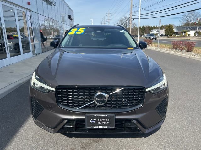 Certified 2025 Volvo XC60 B5 Plus image 7
