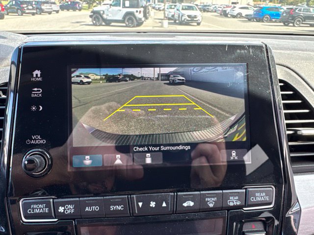 Used 2021 Honda Odyssey EX image 16