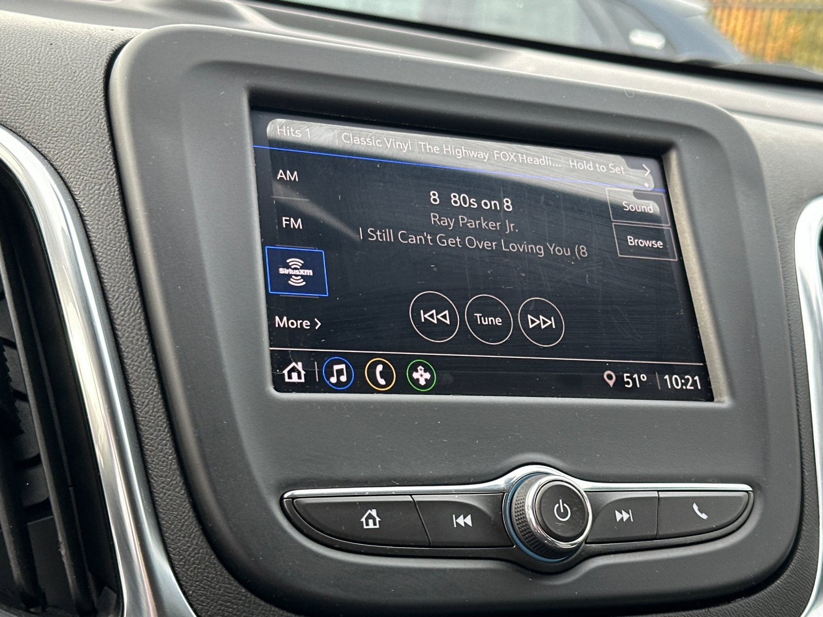 Used 2024 Chevrolet Equinox LS image 18