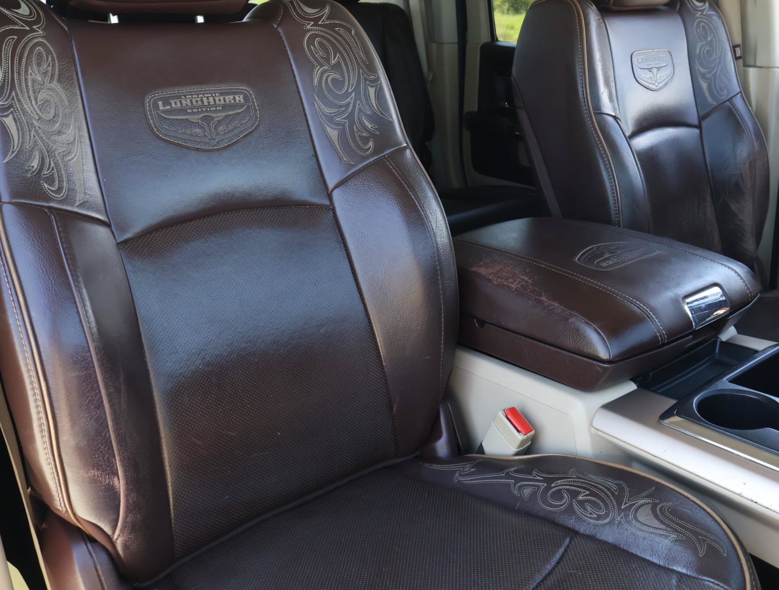 Used 2015 RAM 2500 Longhorn w/ Convenience Group AWD/4WD image 17