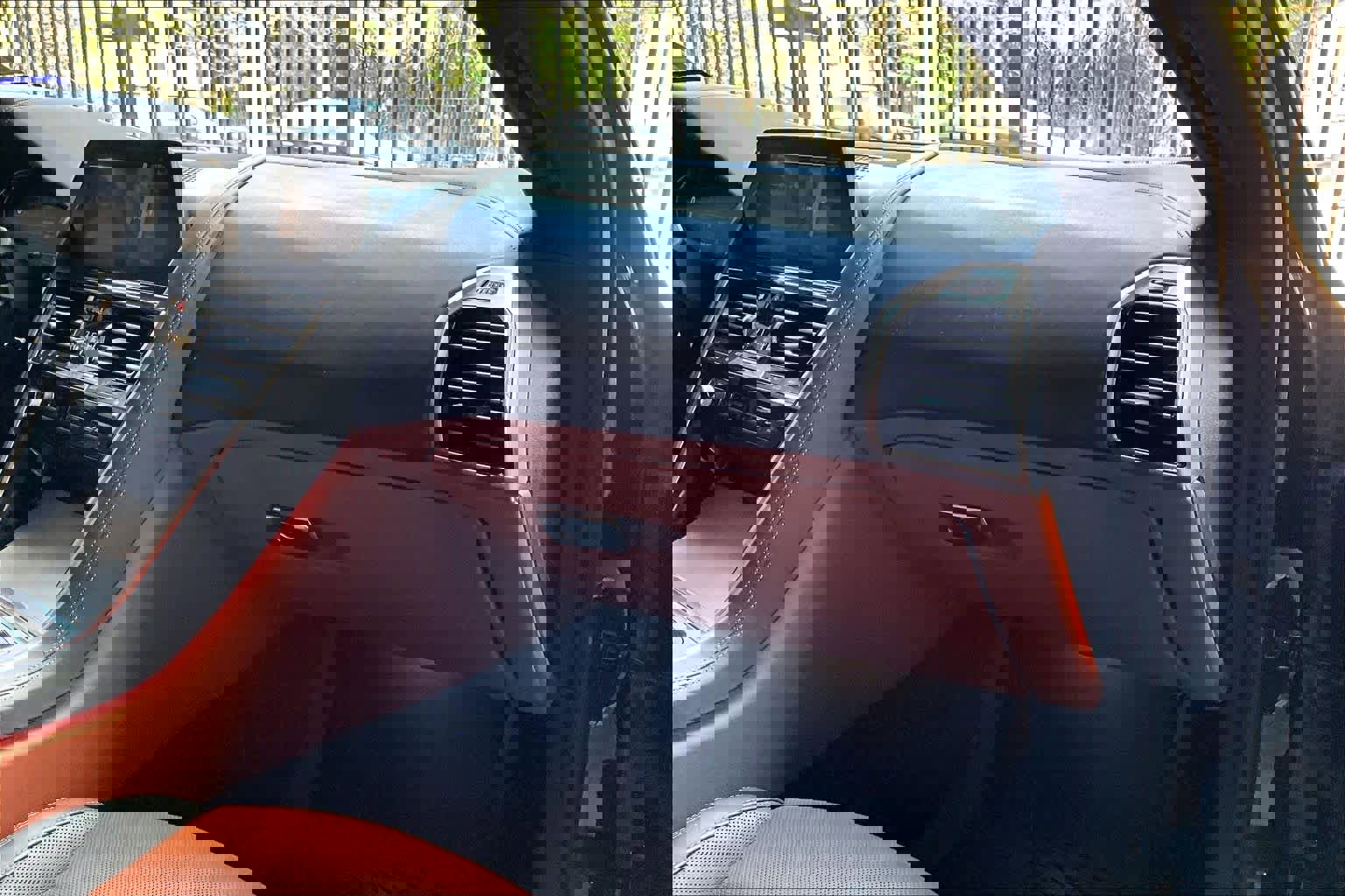 Used 2020 BMW 840i Coupe w/ M Sport Package image 18