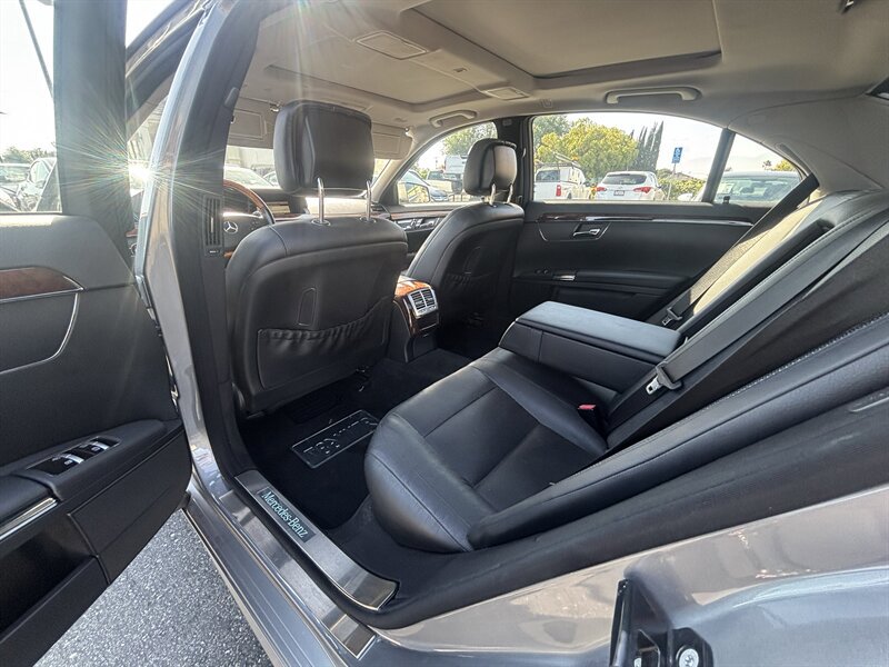 Used 2012 Mercedes-Benz S 550 image 20
